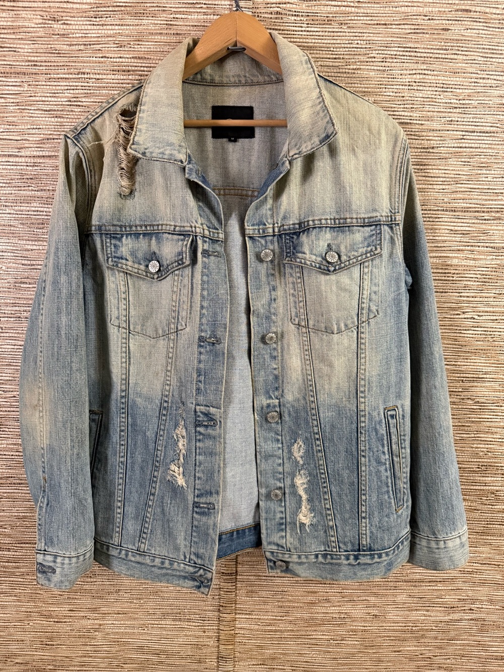 Rails Knox Jean Jacket Women’s Size Medium Light Blue Brown Distressed